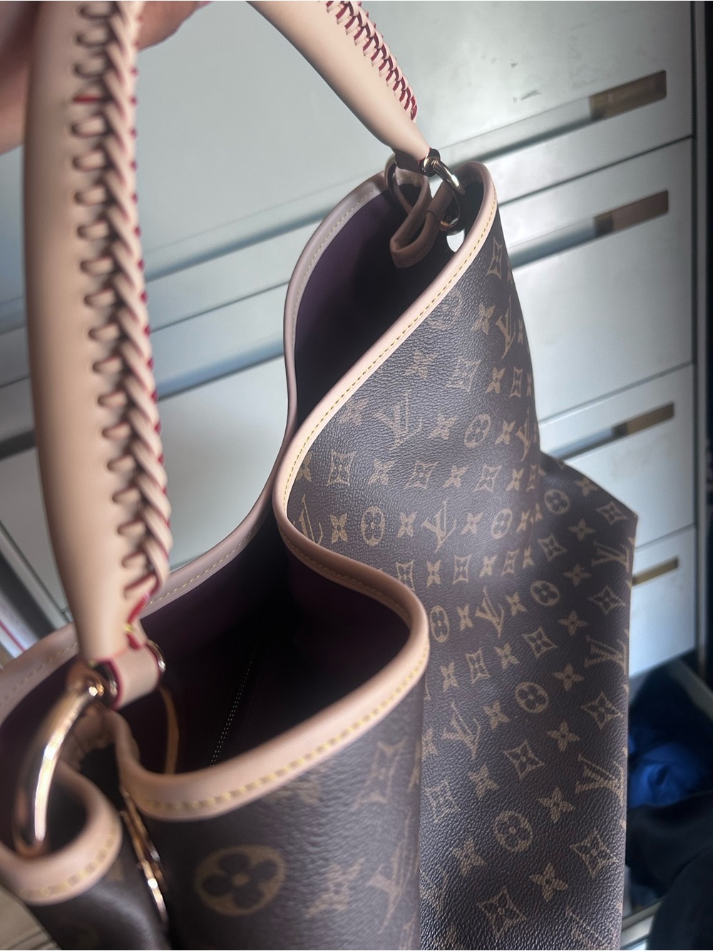 Louis Vuitton Monogram Hobo Bag in Brown with Cream Trim - Picture 3 of 9
